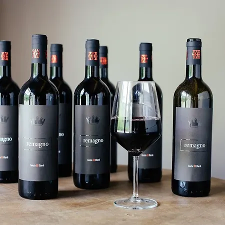 Agriturismo Mareli Feriegård